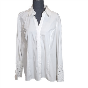 DIALOGUE DRESSY V-NECK HIDDEN BUTTON-DOWN TOP